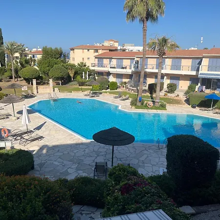 Regina Gardens Ii - Cudowny W Apartment Paphos