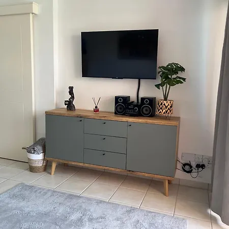 Regina Gardens Ii - Cudowny W