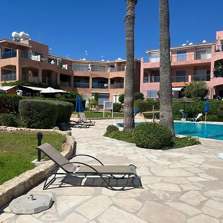 Regina Gardens Ii - Cudowny W *