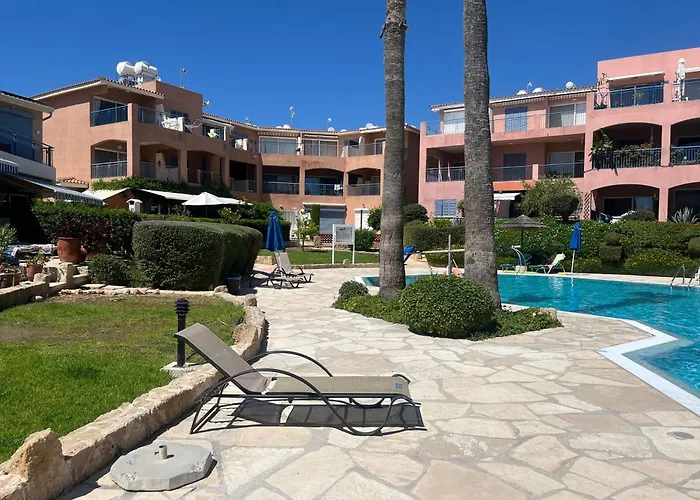 Regina Gardens Ii - Cudowny W *