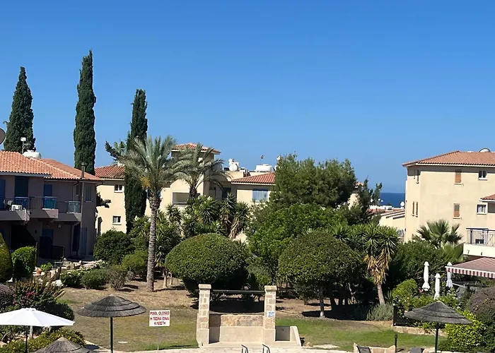 Regina Gardens Ii - Cudowny W Paphos